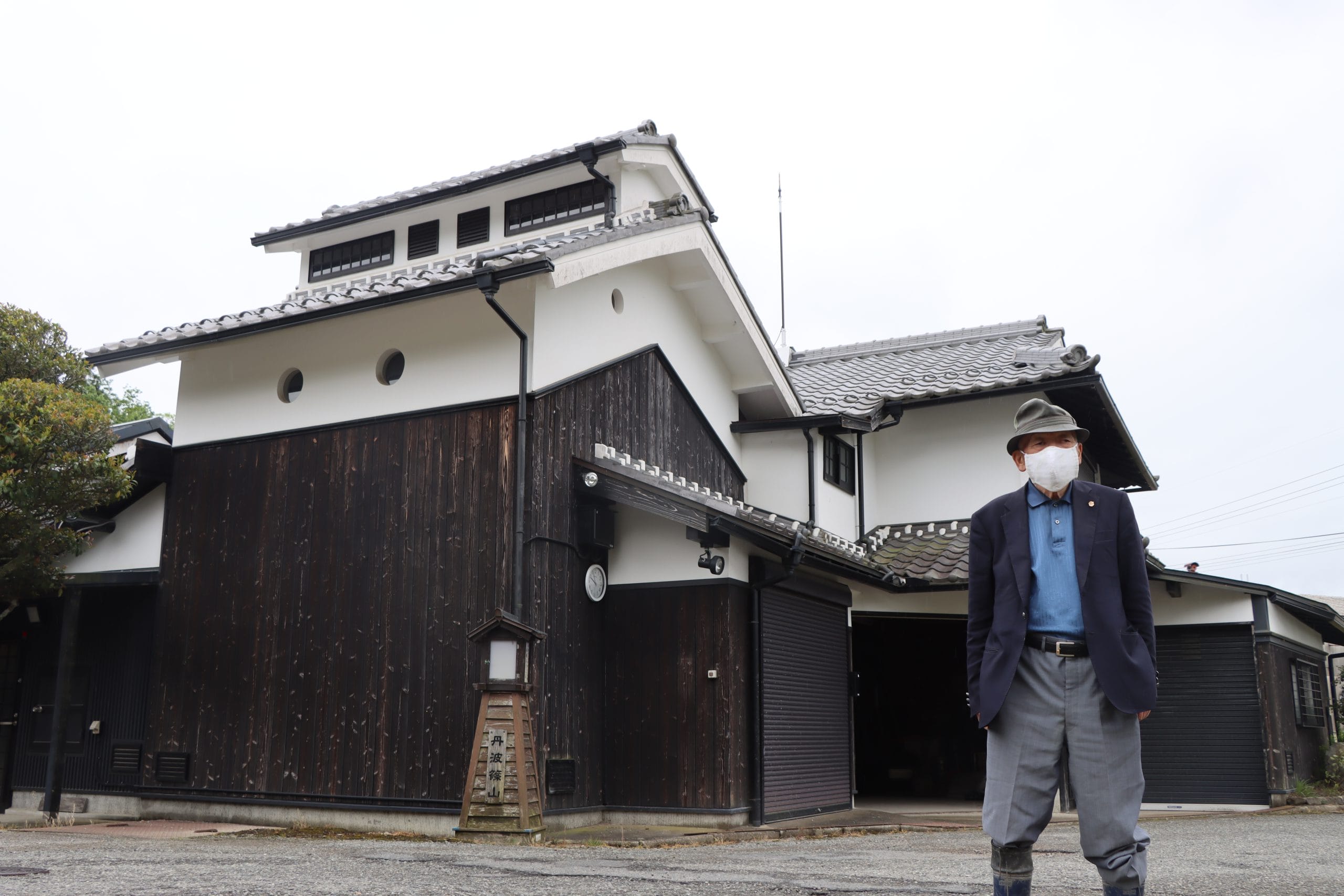 今に残る葉タバコの乾燥小屋 夏に火をたき「無茶苦茶暑い」 - 丹波新聞